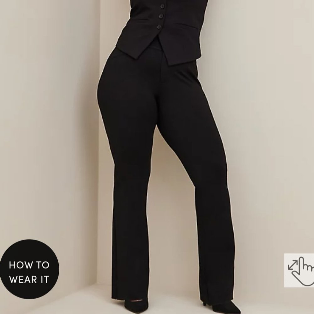 ***NEW*** 22T = TORRID BOMBSHELL BOOT STUDIO LUXE PONTE HIGH-RISE PANT